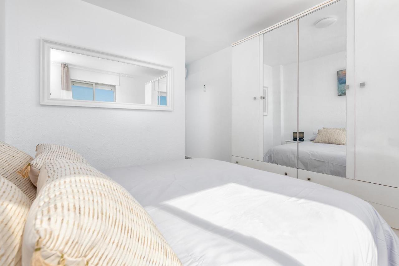 Amazing Sea View Apartment And Relax Area Rincón de la Victoria Dış mekan fotoğraf